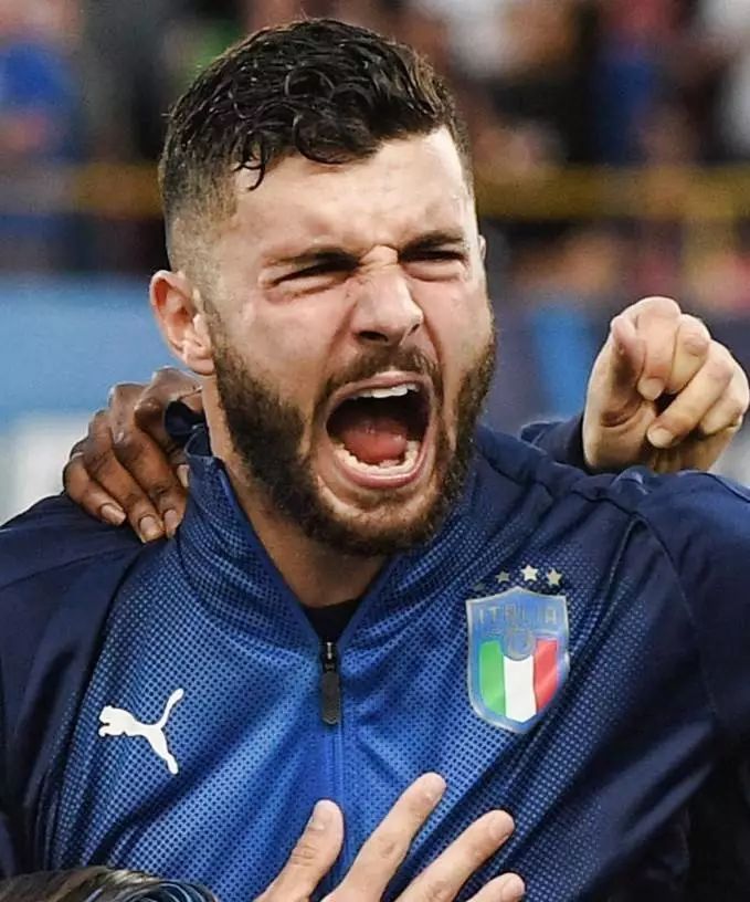 这位来自俄 这位来自俄