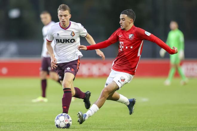 加盟西甲球 加盟西甲球