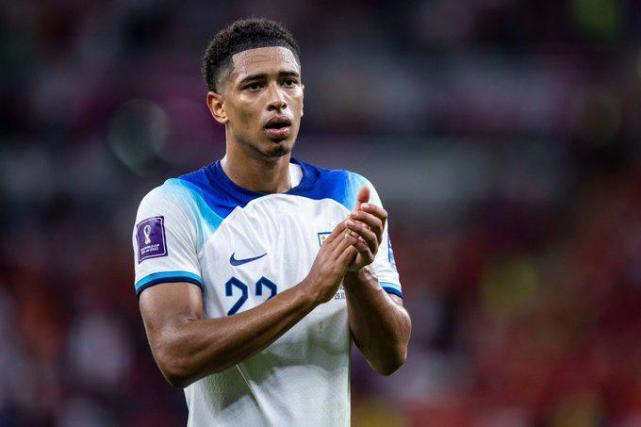 拜仁在夺得 拜仁在夺得